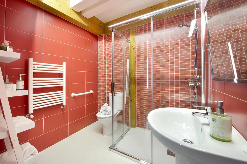 La Casa De Santa Maria Estudios Vitoria-Gasteiz Ngoại thất bức ảnh