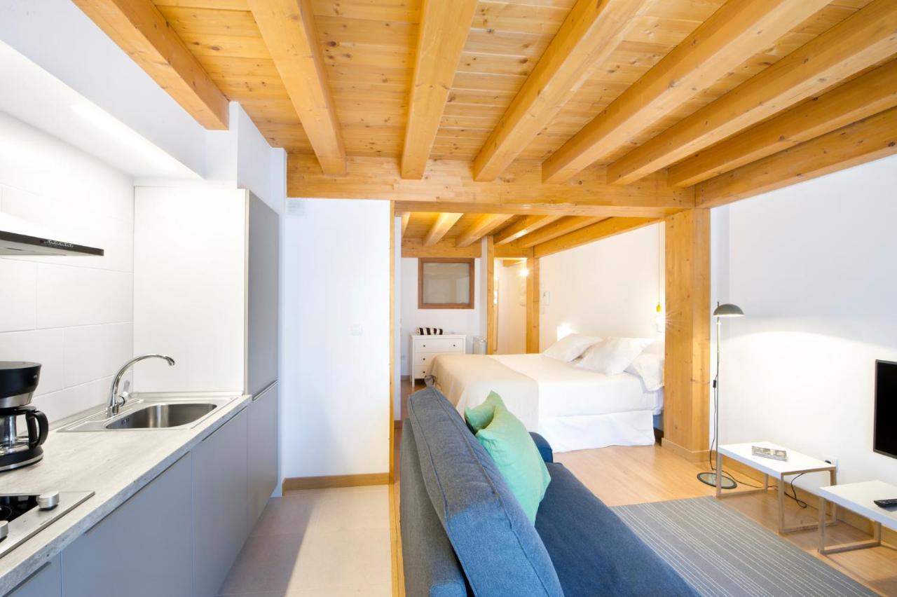 La Casa De Santa Maria Estudios Vitoria-Gasteiz Ngoại thất bức ảnh