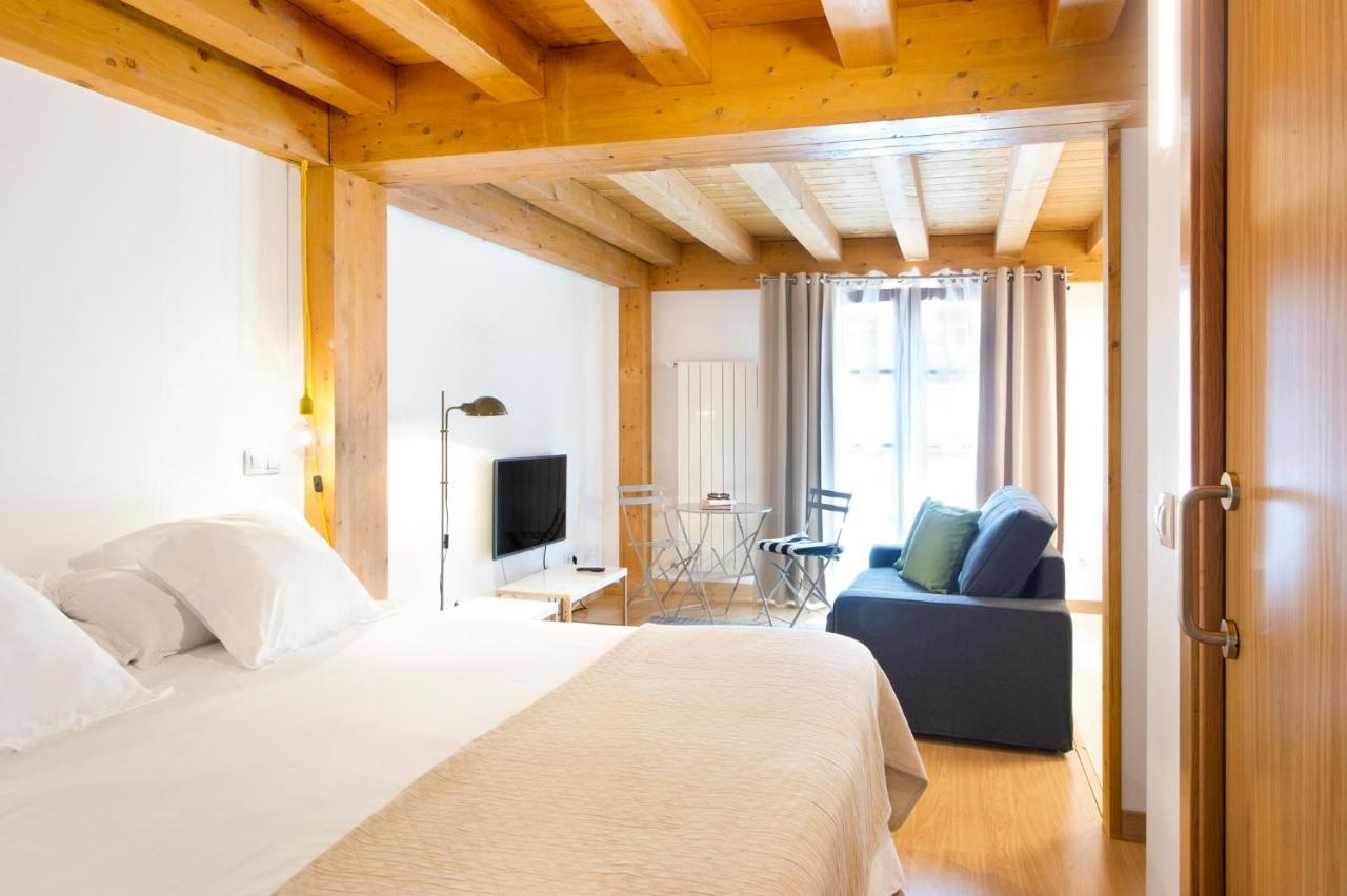 La Casa De Santa Maria Estudios Vitoria-Gasteiz Ngoại thất bức ảnh